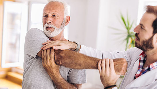 Benefits of chiropractic for elderly in Louisville