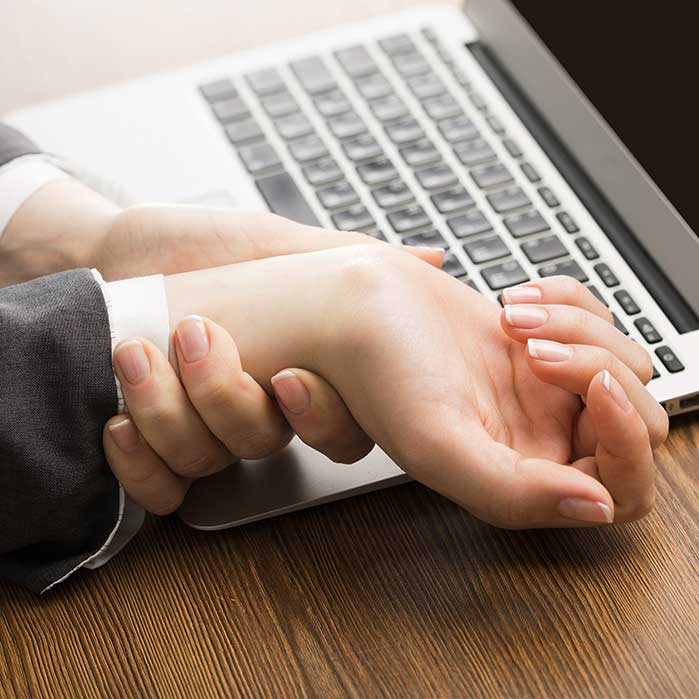 Carpal tunnel syndrome chiropractor in Louisville